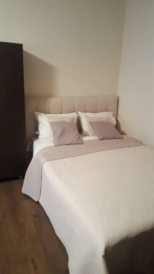 Apartamentai Dainu II シャウレイ エクステリア 写真